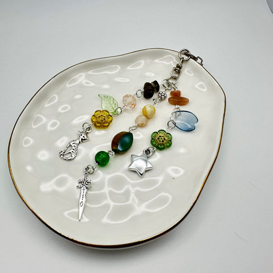 🌞 Sunleaf Sentinel Bag Charm