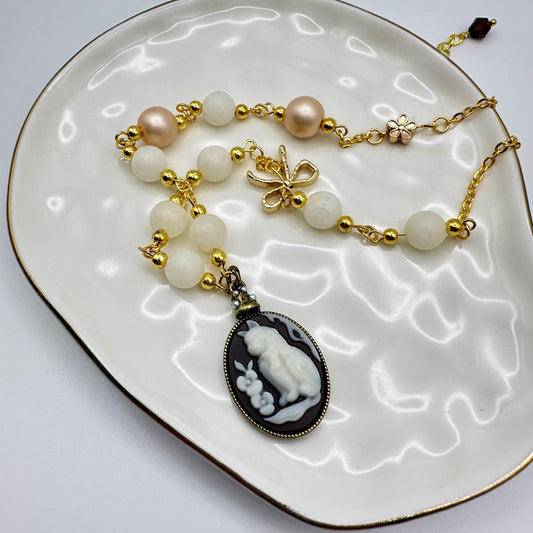 🐾 Soft Whisker Whimsy Cameo Necklace