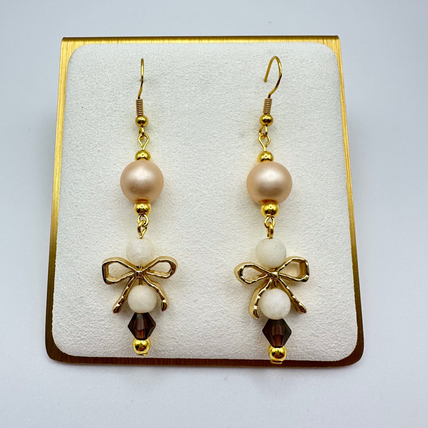 🎀 Blush Belle Earrings