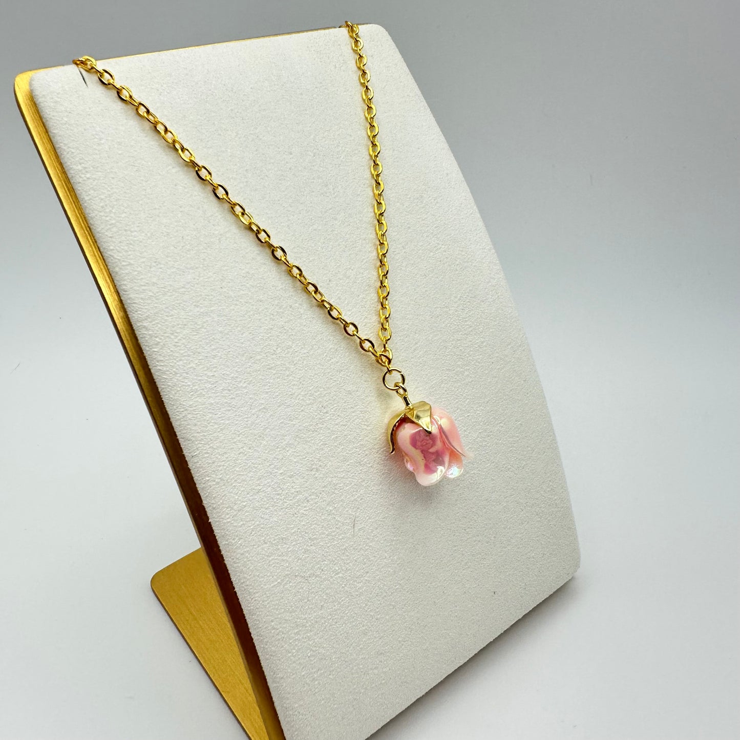 🌸 Petal Prism Necklace