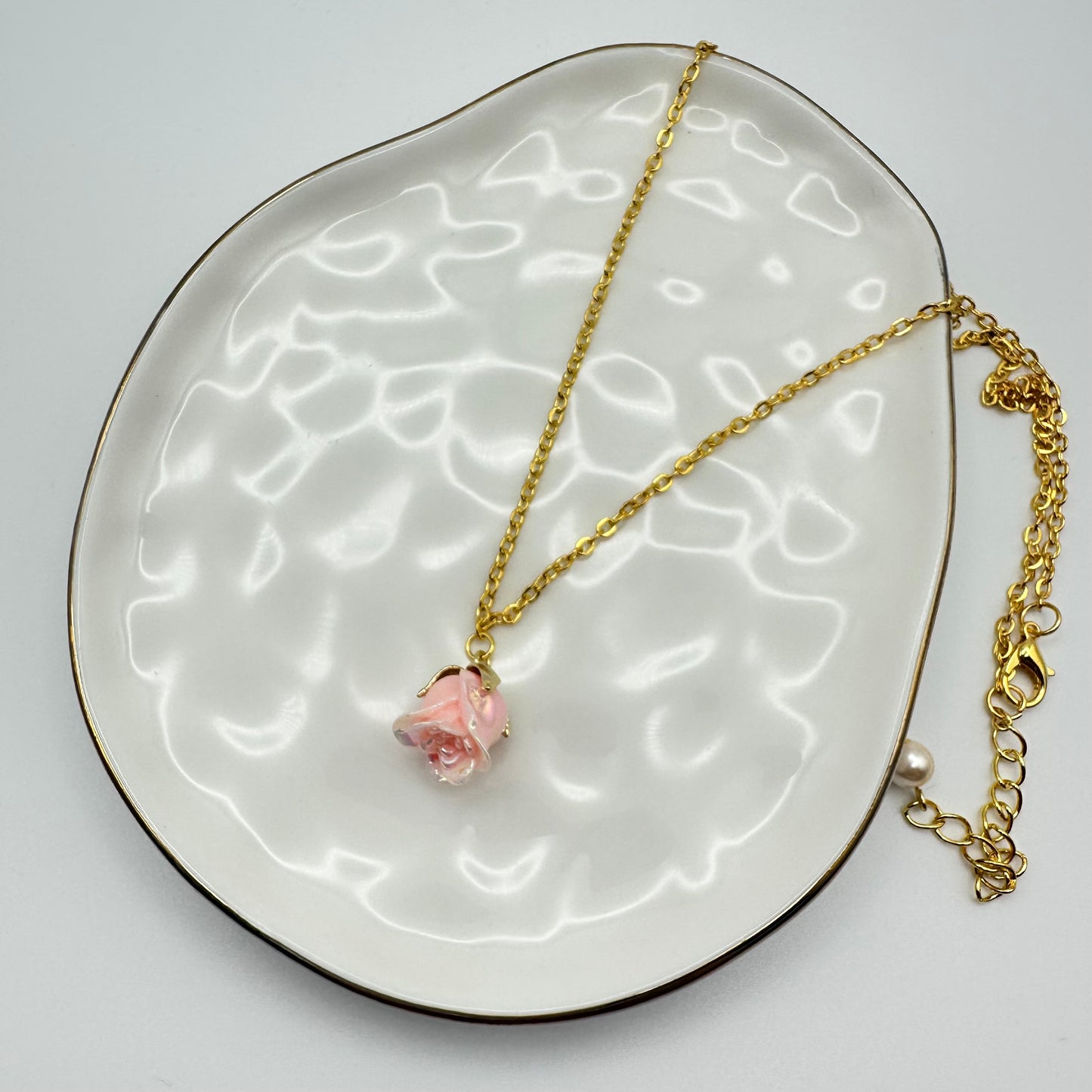 🌸 Petal Prism Necklace