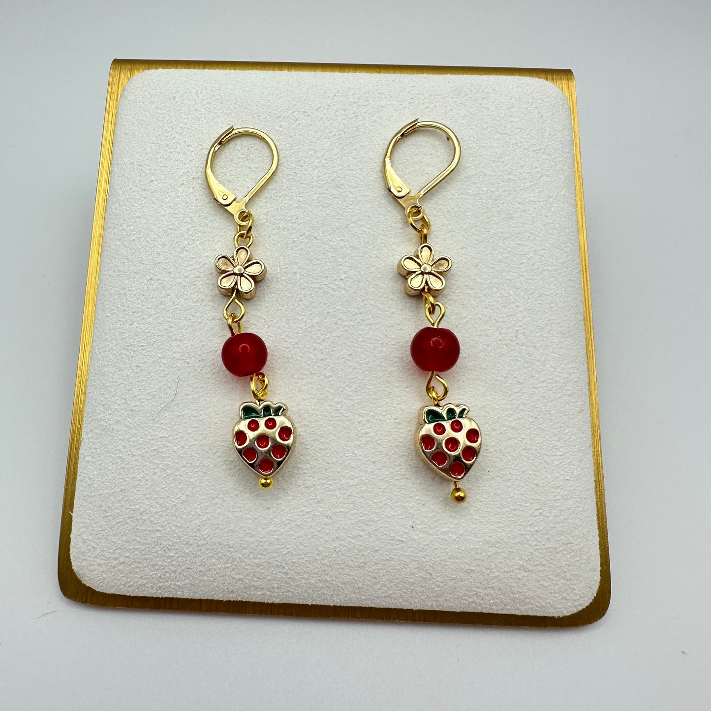 🍓 Berry Blossom Dangle Earrings