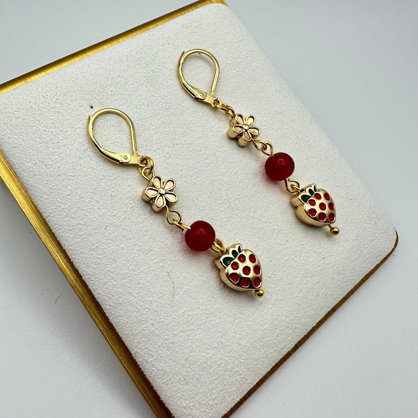 🍓 Berry Blossom Dangle Earrings