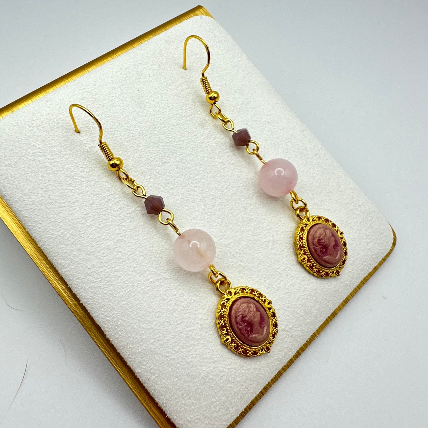 🌹 Blush Cameo Drop Earrings