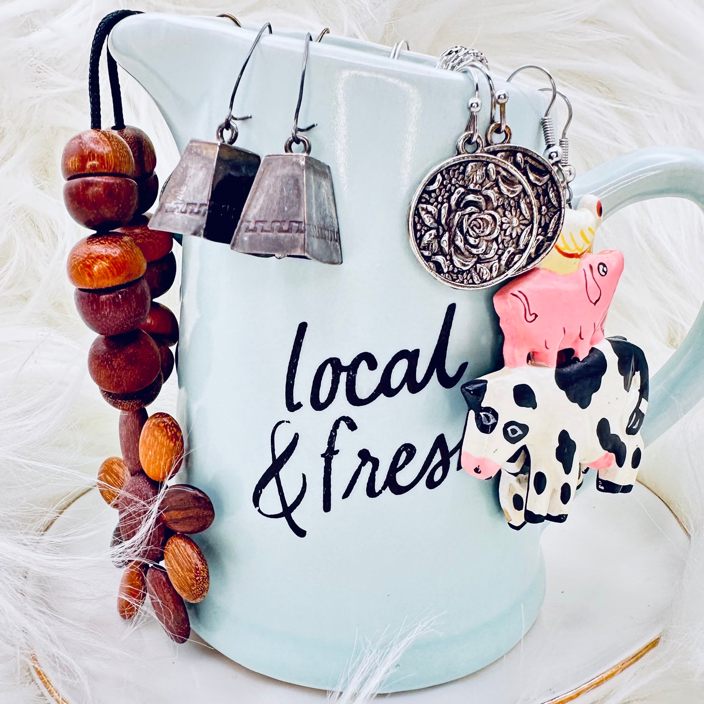 Meadow & Hearth Mystery Jewelry Jar β Farm Cottage Theme