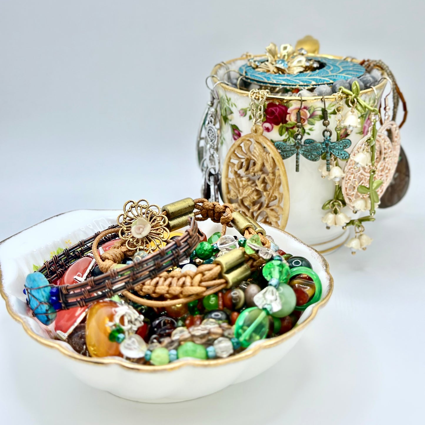 πΉ The Enchanted Cottages Collection: Cottage Conservatory Mystery Jewelry Jar