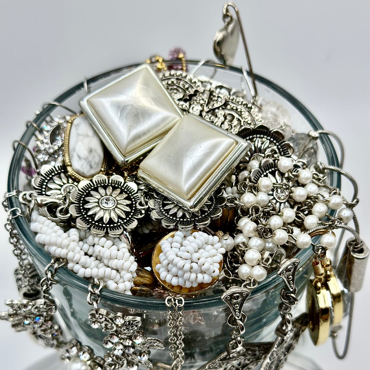 βοΈ The Moonlight Parlor Collection: Crystal Parlor Mystery Jewelry Jar