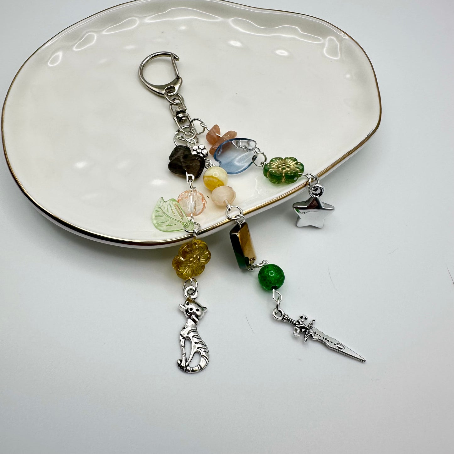 🌞 Sunleaf Sentinel Bag Charm