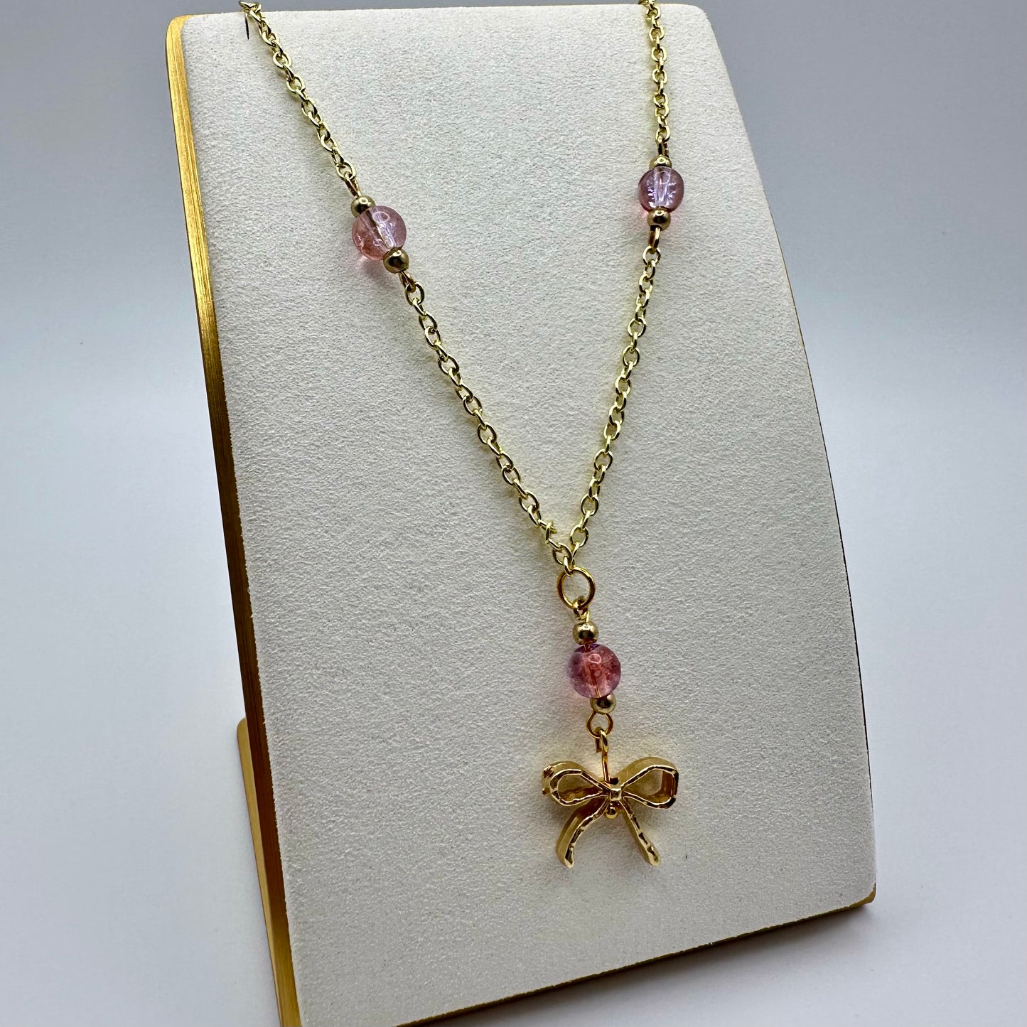 🎀 Golden Bow & Blush Necklace