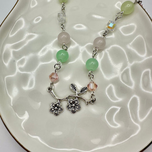 🌸 Blossomtrail Necklace