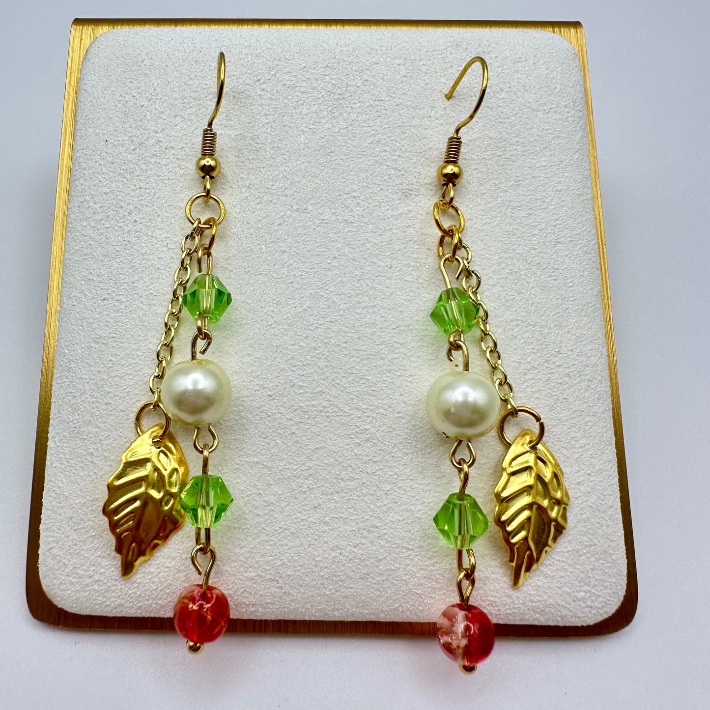 🪽 Flutterleaf Dangle Earrings