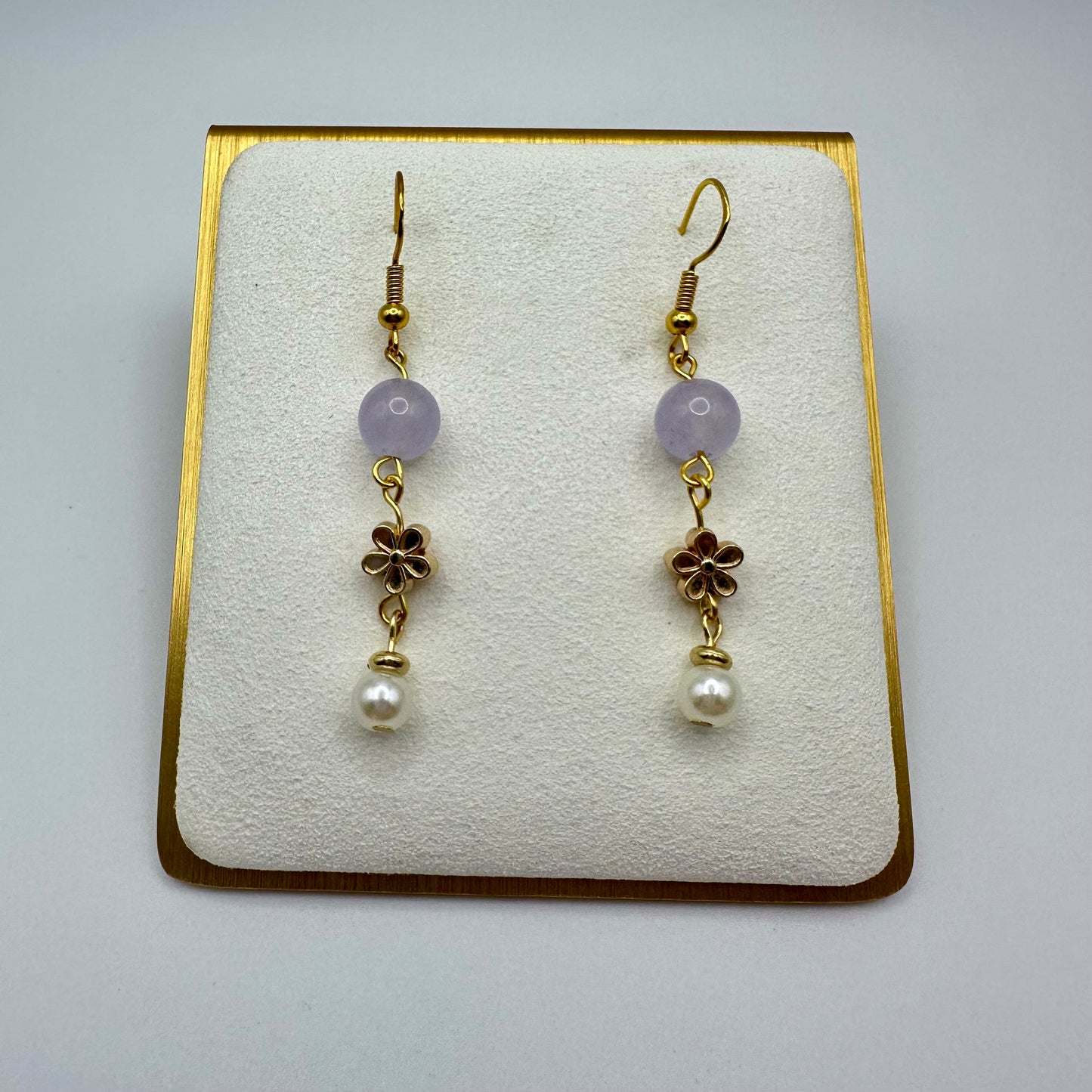 🌸 Lilac Petal Dangle Earrings