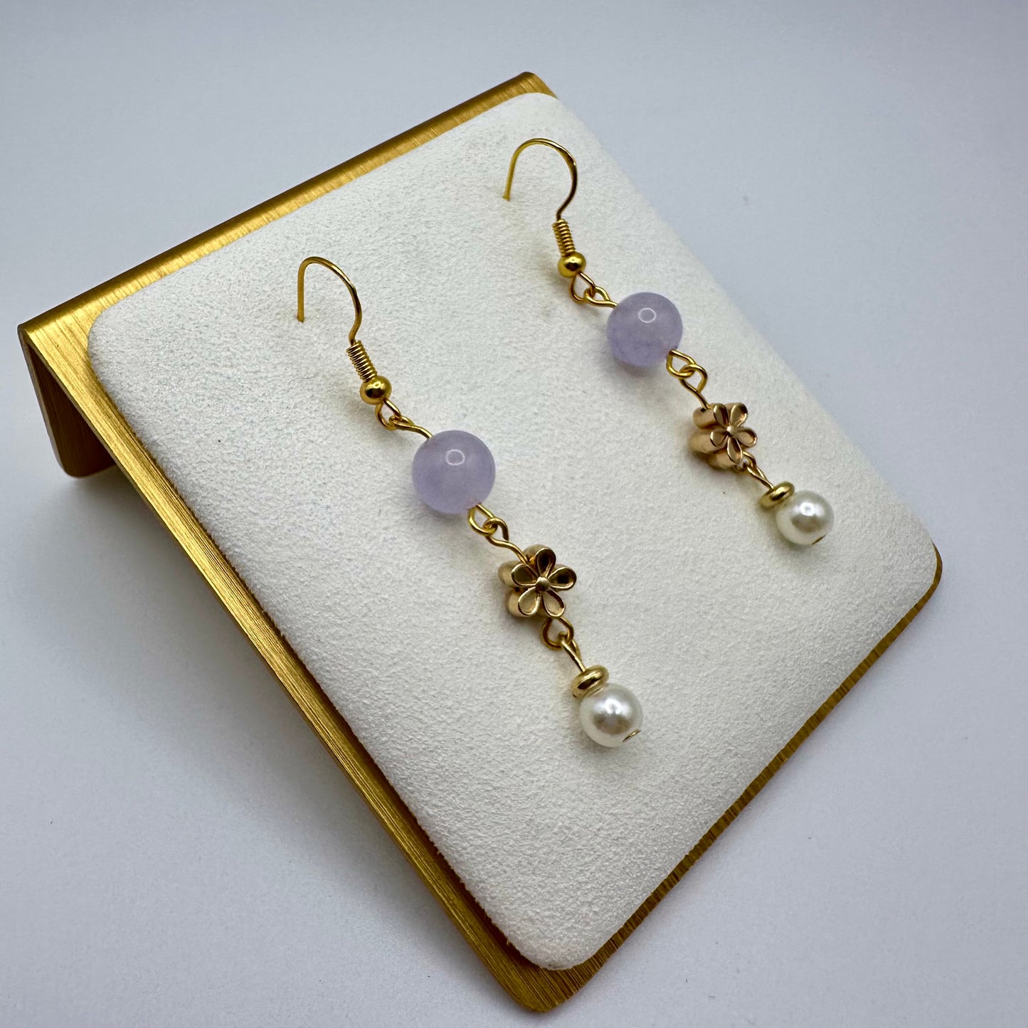 🌸 Lilac Petal Dangle Earrings