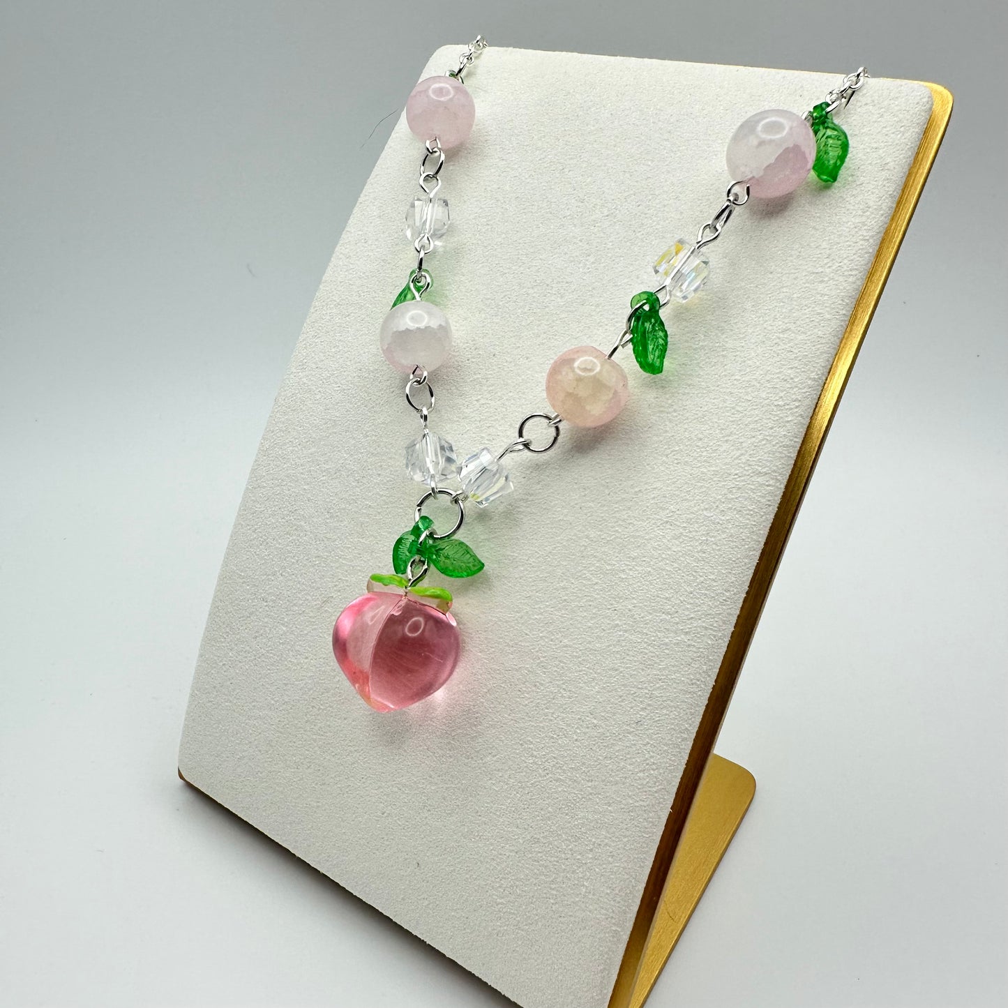🍑 Peachy Garden Glow Necklace