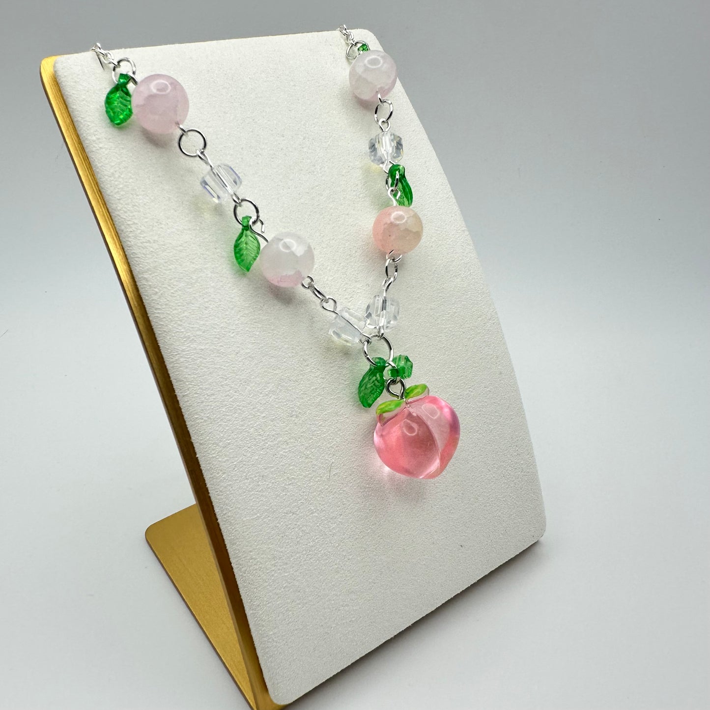 🍑 Peachy Garden Glow Necklace