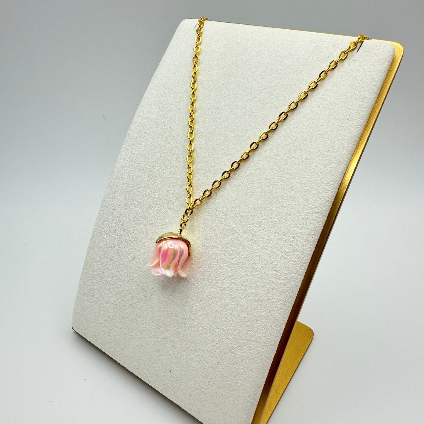 🌸 Petal Prism Necklace