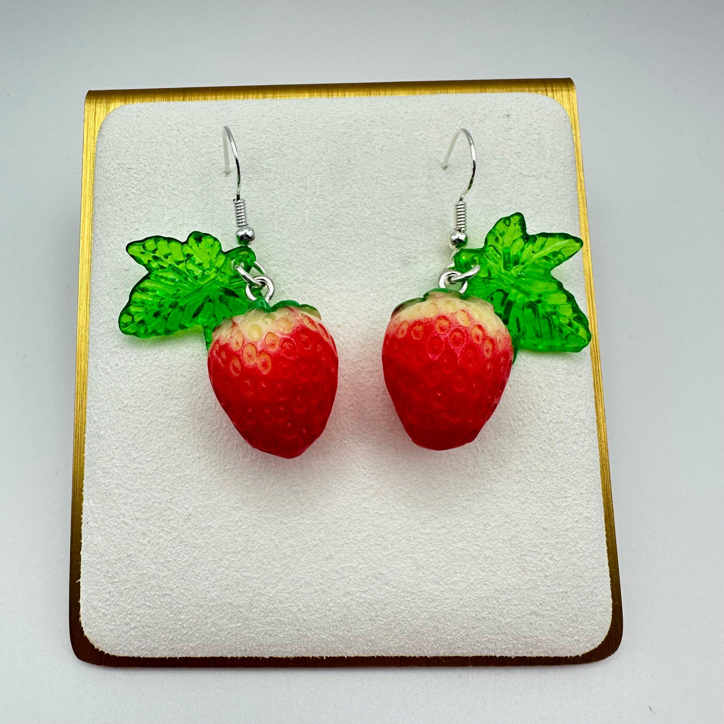 🍓 Berry Sweet Dangle Earrings
