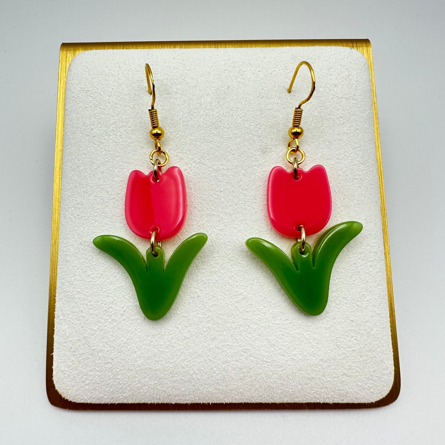 🌷 Blushing Tulip Dangle Earrings