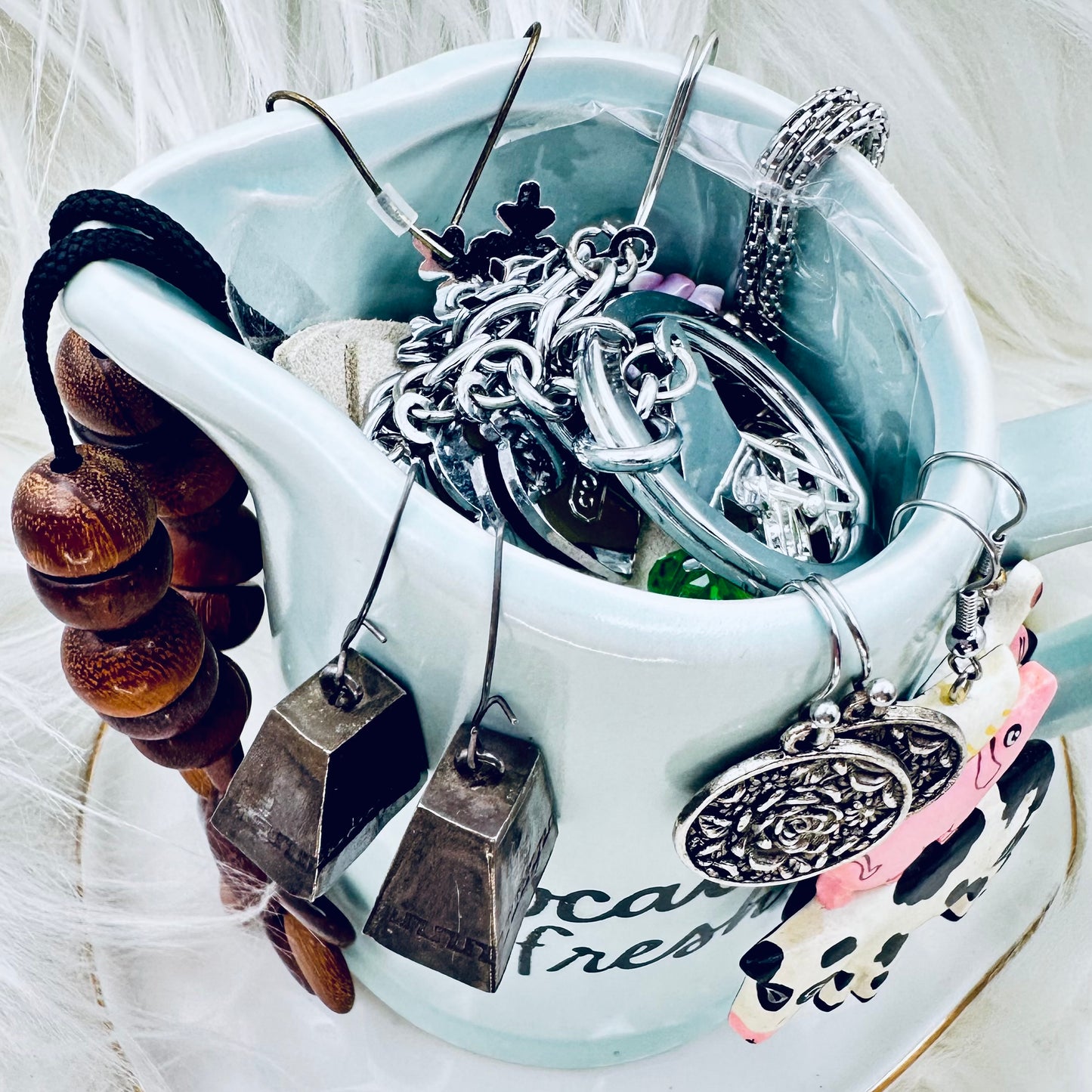 Meadow & Hearth Mystery Jewelry Jar – Farm Cottage Theme