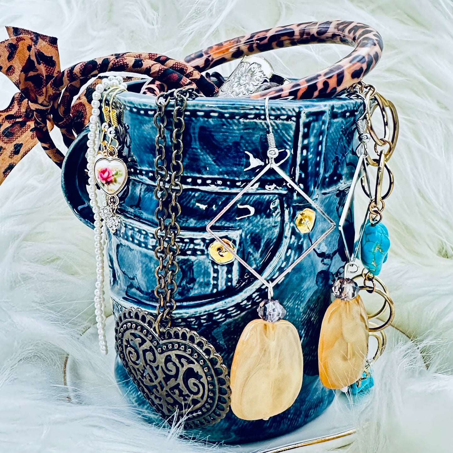 Saddle & Starlight Mystery Jewelry Jar – Western Cowgirl Theme