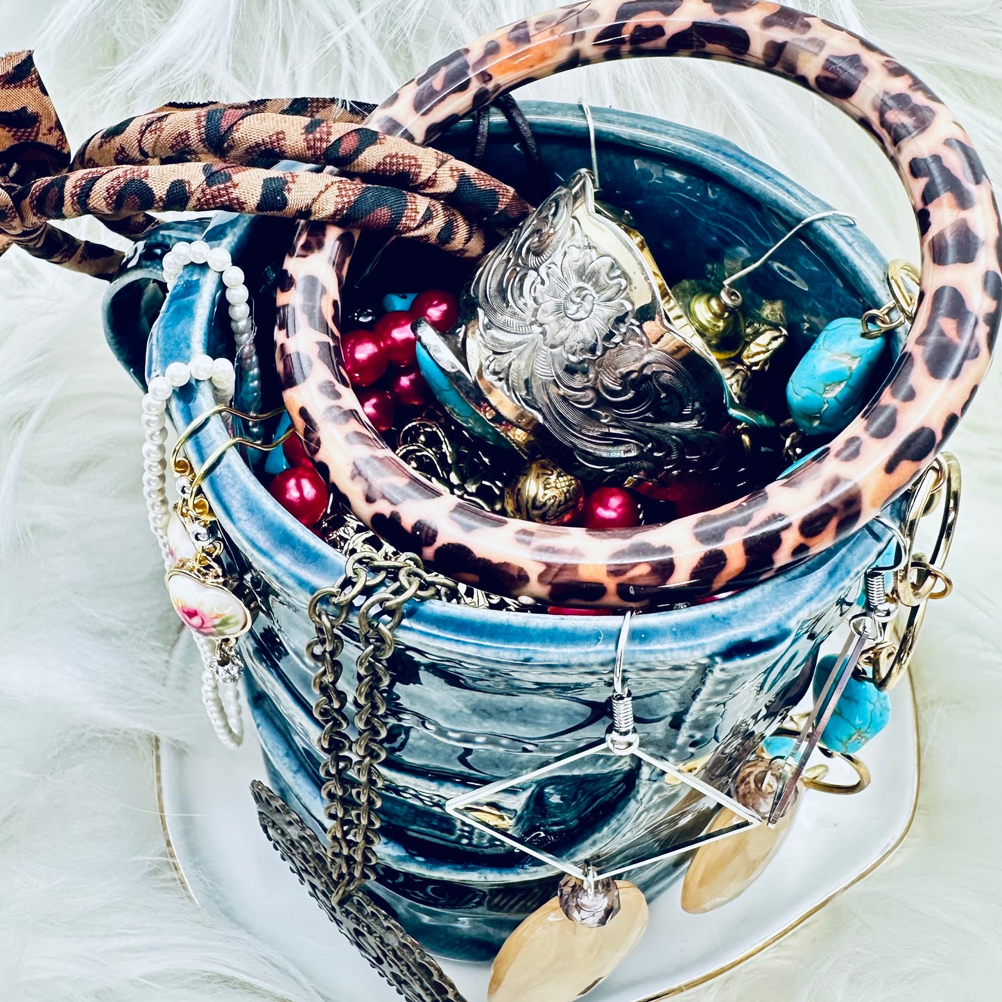 Saddle & Starlight Mystery Jewelry Jar – Western Cowgirl Theme