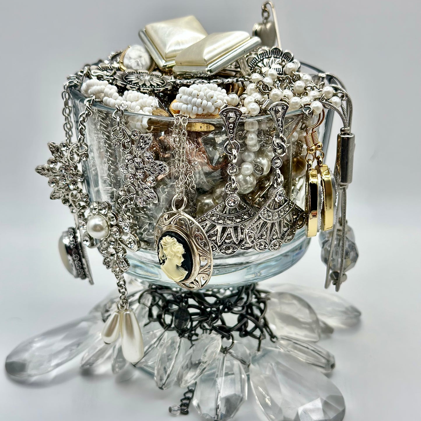 ❄️ The Moonlight Parlor Collection: Crystal Parlor Mystery Jewelry Jar